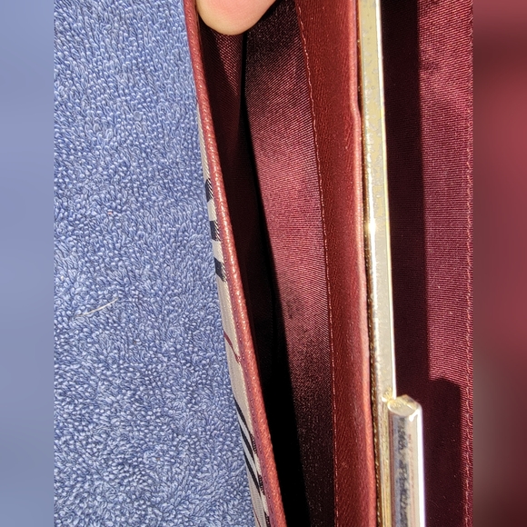 Burberry Beige & Burgundy Canvas Leather Nova Check Long Wallet - Picture 5 of 16